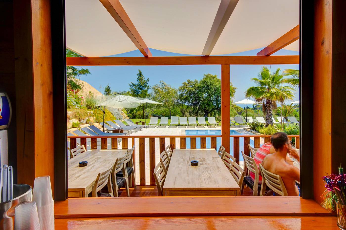 Pinheiros-da-Balaia-Terrace-31