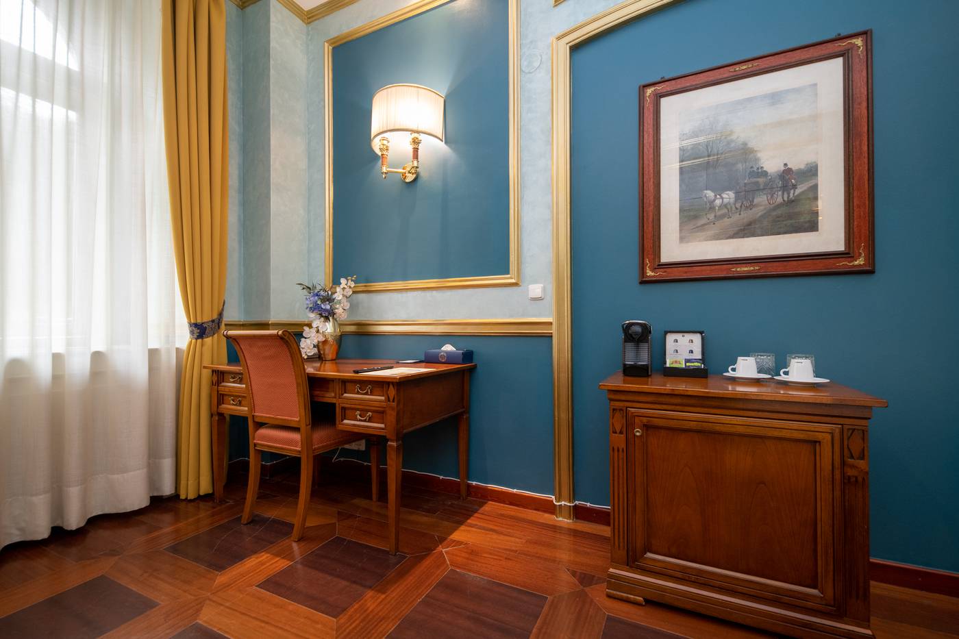 Hotel-Kinsky-Fountain-Room-34