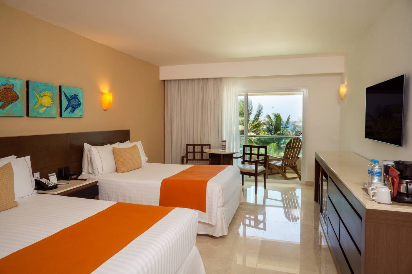 Flamingo-Cancun-Resort-Room-20