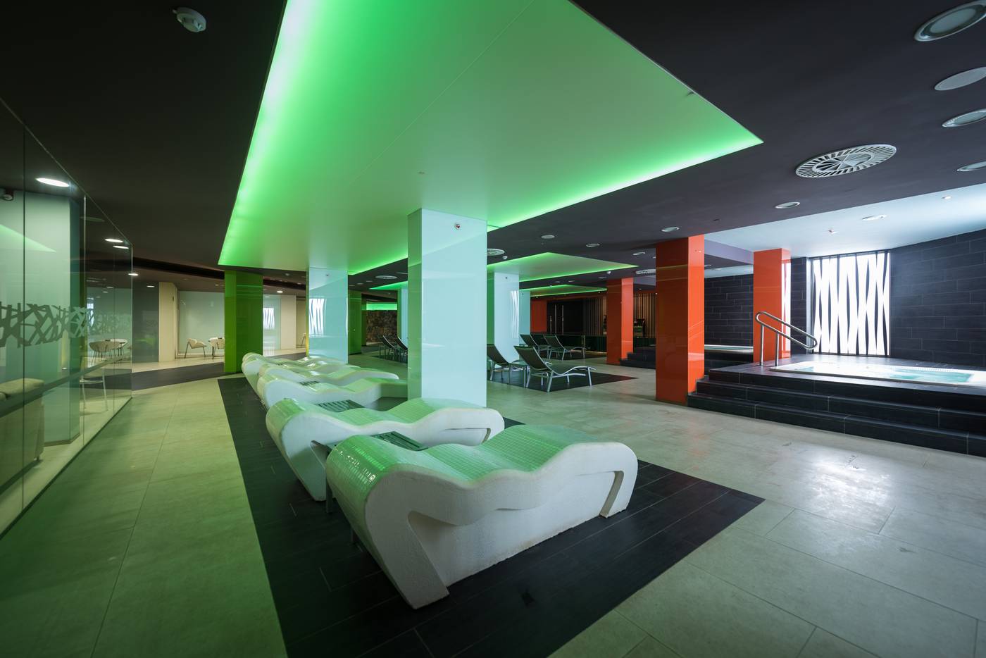 HD-Beach-Resort-Sports-and-Entertainment-68