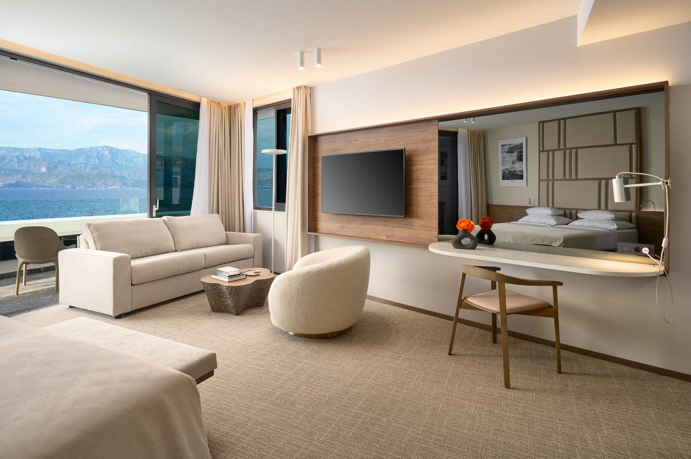 Grand-Hotel-View-Room-21