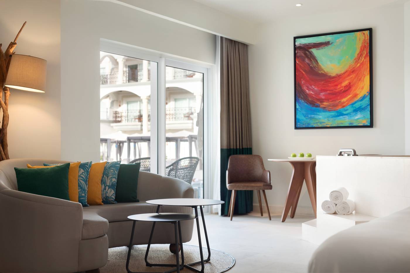 Hilton-Playa-del-Carmen-All-inclusive--The-Royal--Room-46