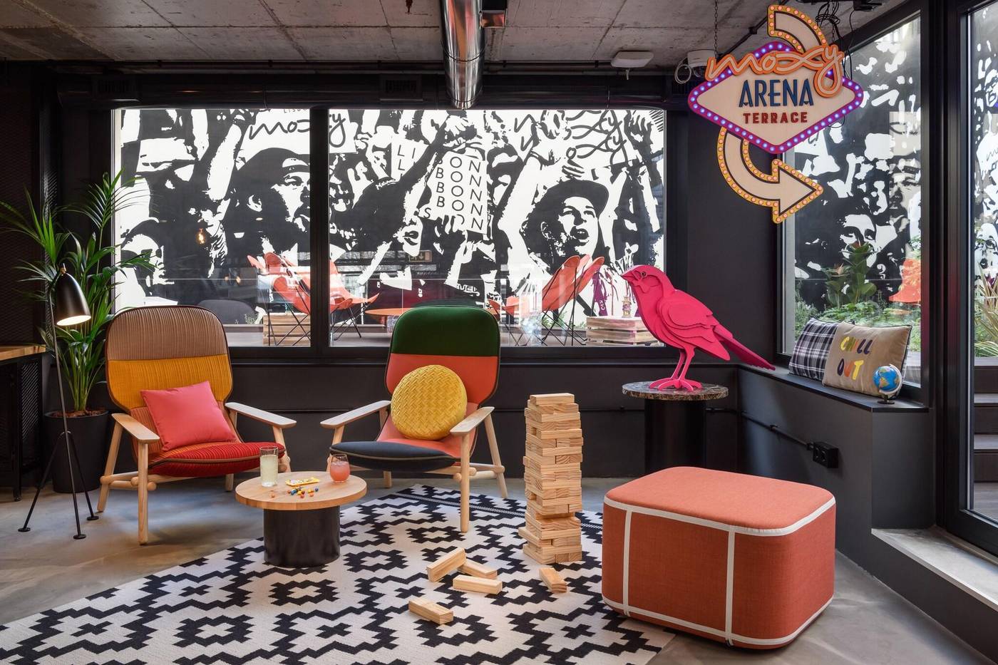 Moxy-Lisbon-City-Lobby-64