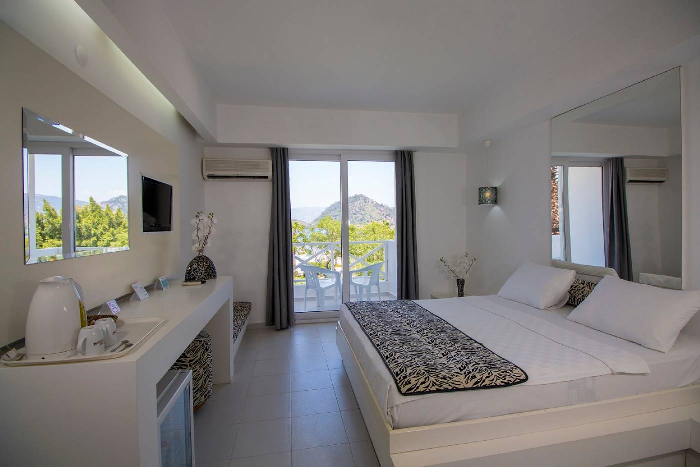 Casa-and-Blanca-Hotel---Adults-Only--12---Room-19