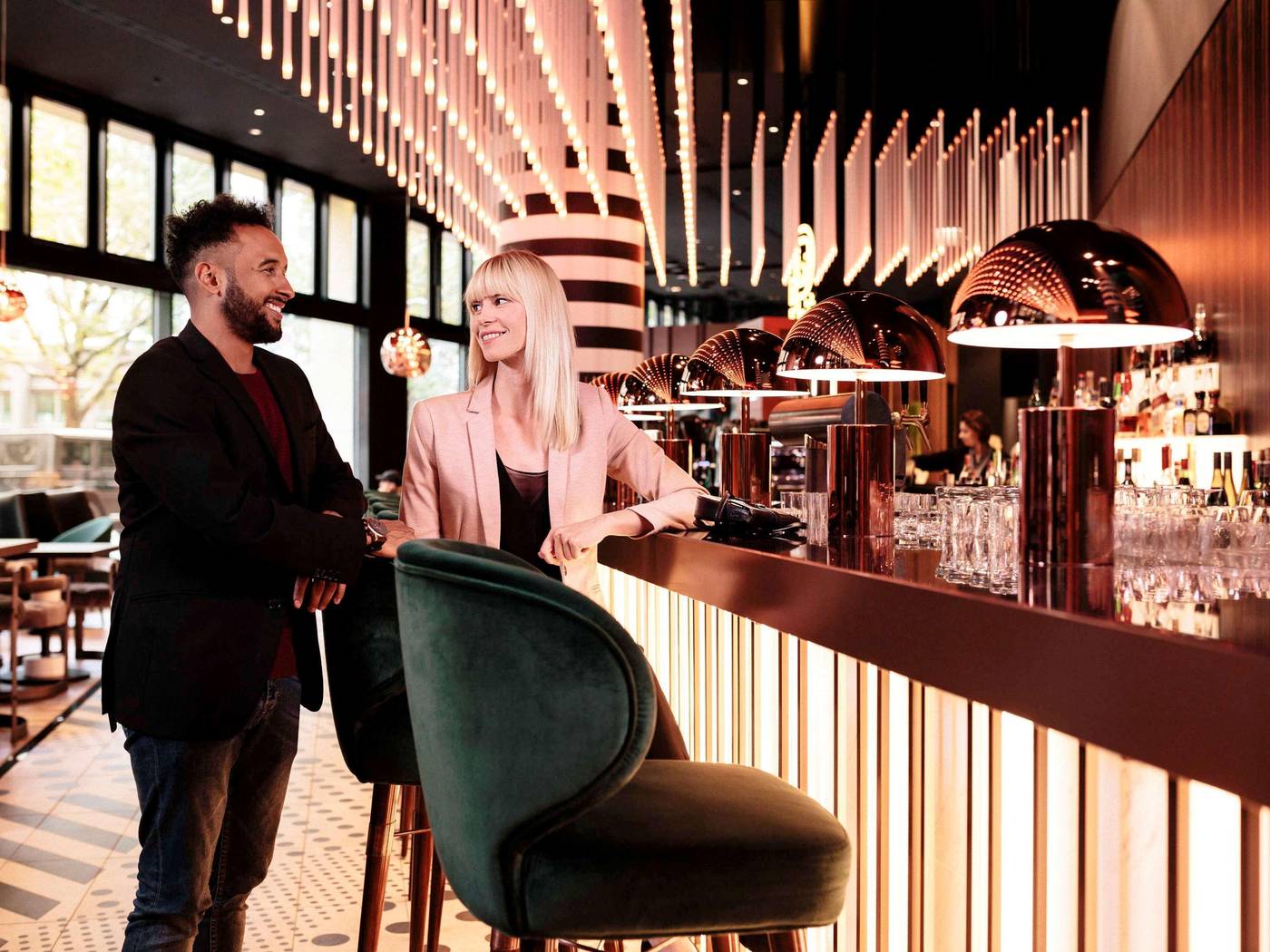 Pullman-Berlin-Schweizerhof-Bar-17