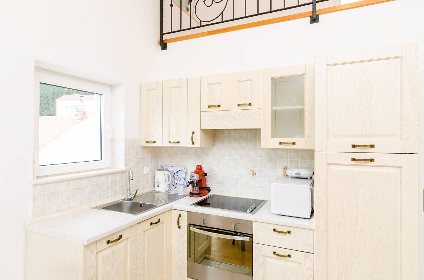 Nikola-Apartments-Room-22