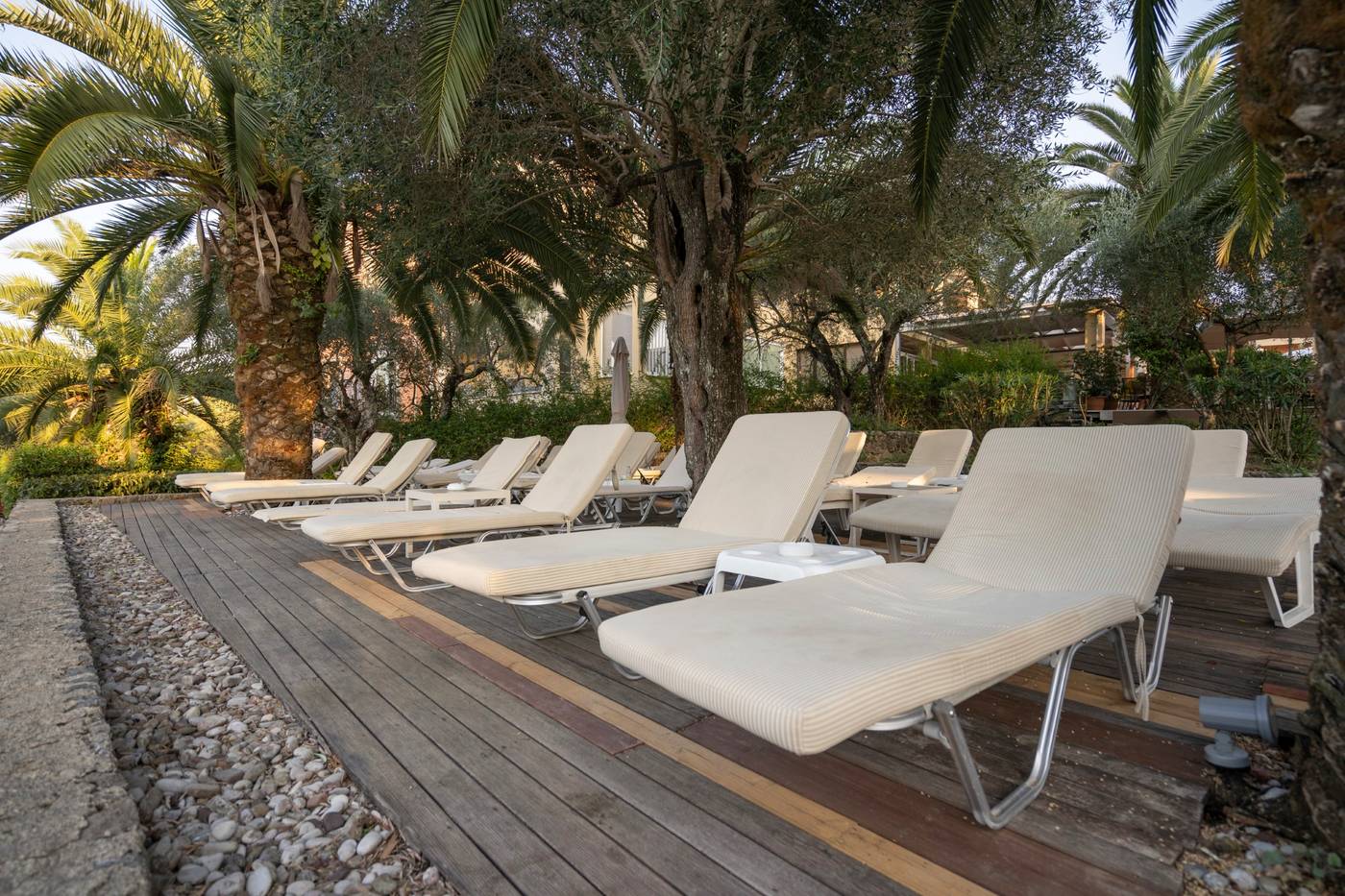 Debono-Hotel-Pool-69