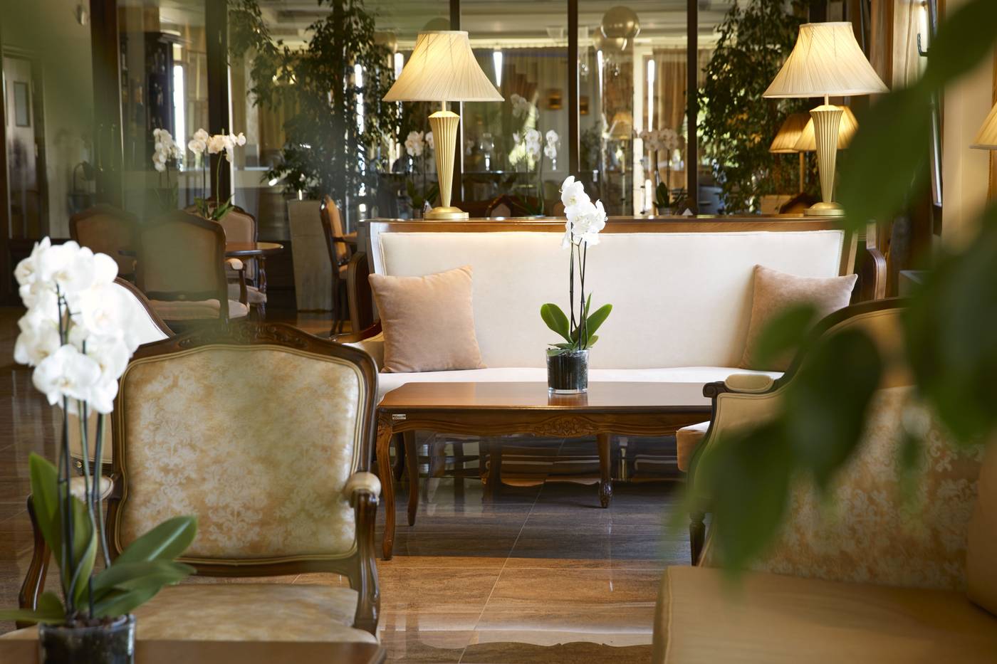 Anthemus-Sea-Beach-Hotel---Spa-Lobby-59