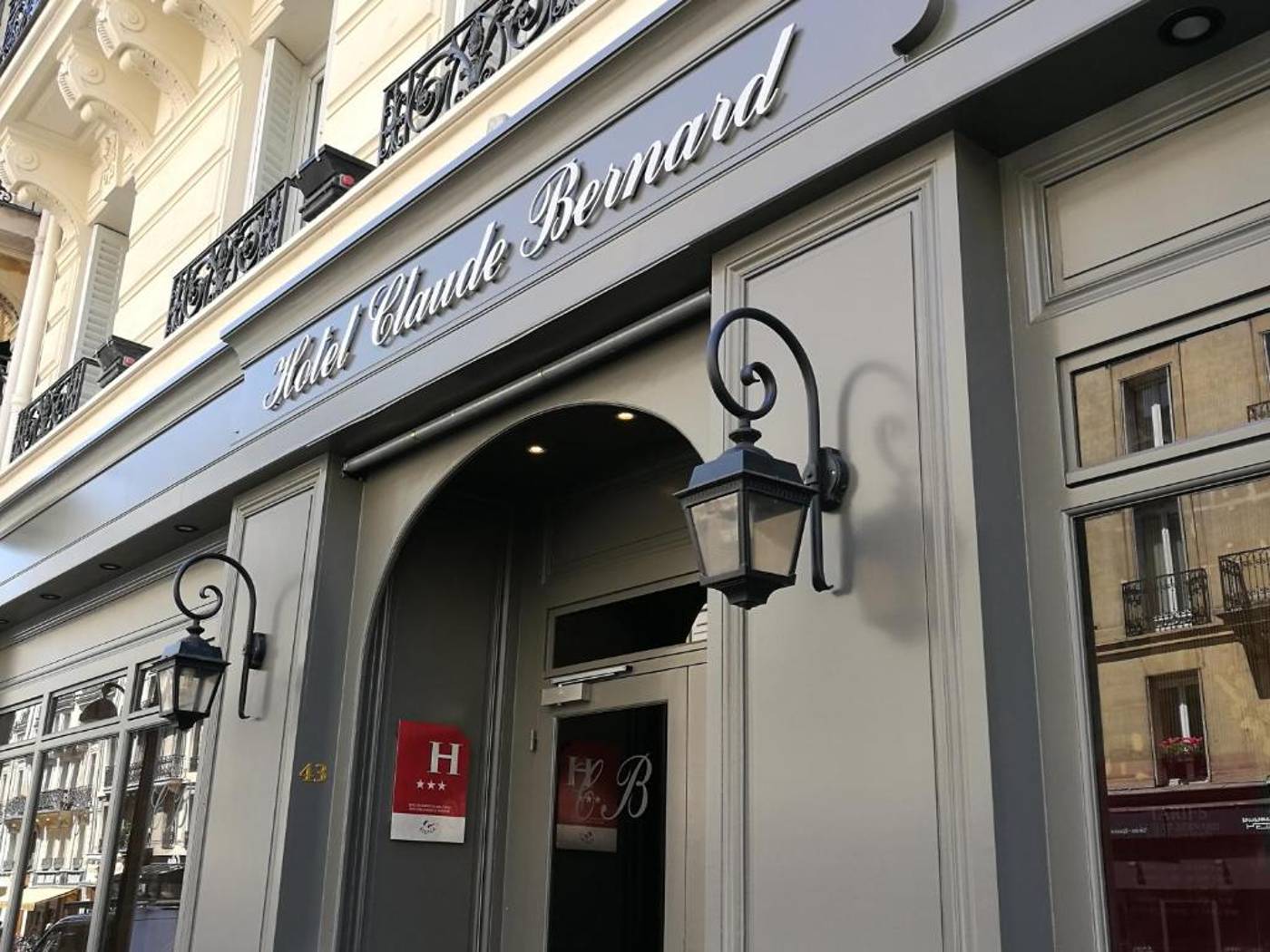 Hotel-Claude-Bernard-Saint-Germain-Room-3