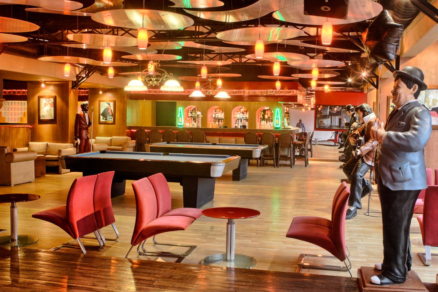 Golden-Parnassus-Resort--Adults-Only-All-Inclusive-Bar-52