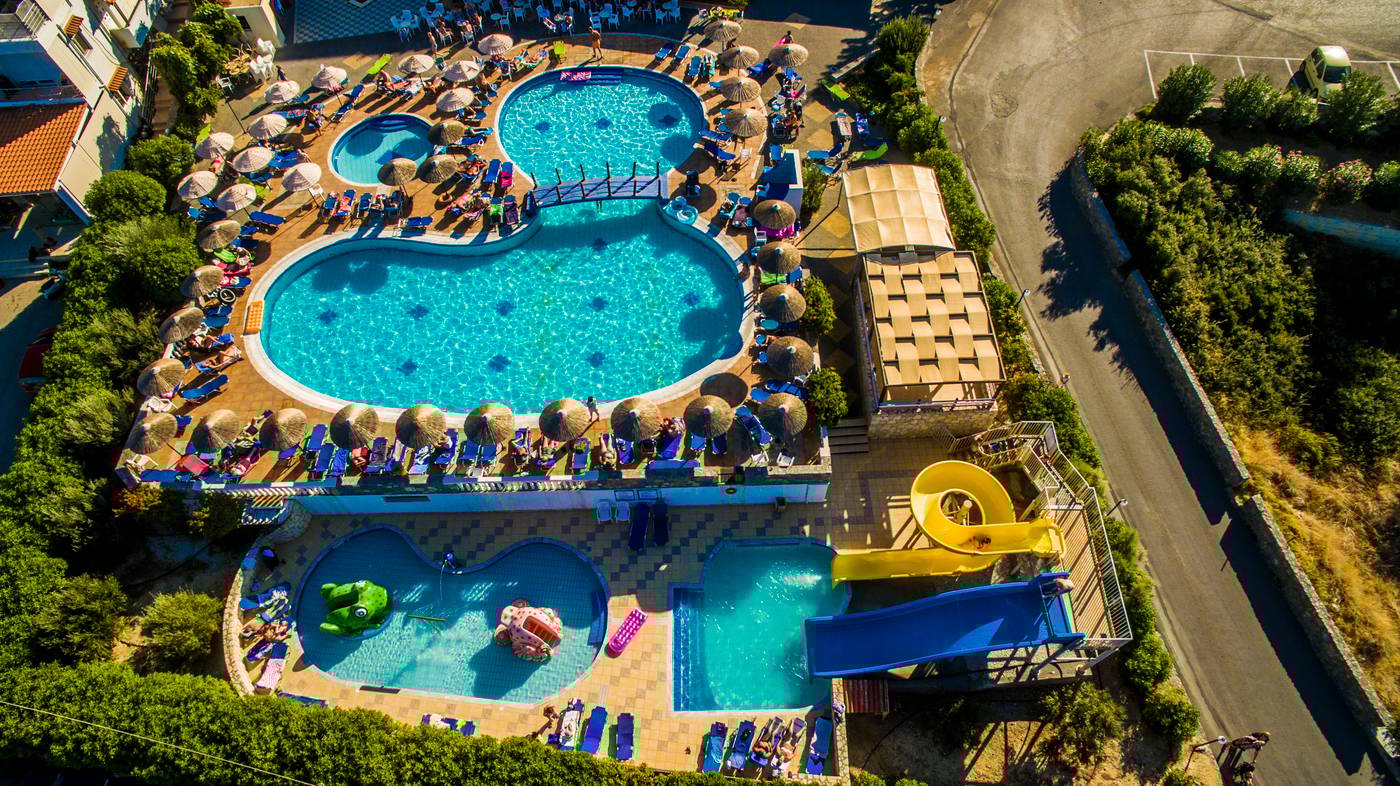 Mediterraneo-Hotel-Pool-18