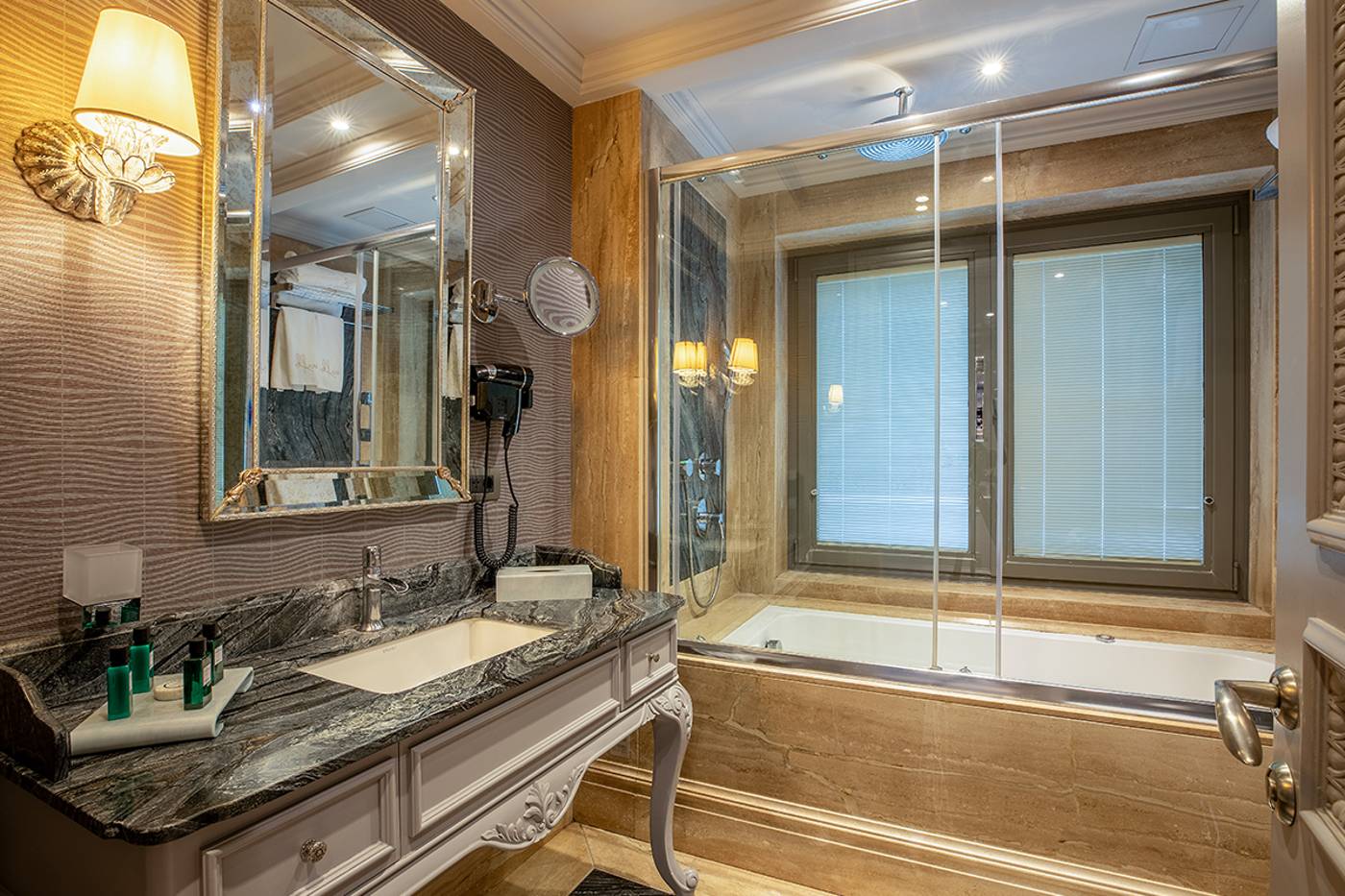 MFB-Tarabya-Hotel-Room-17