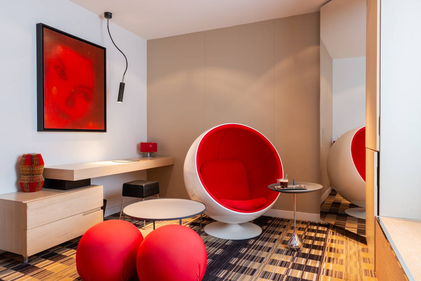 Hotel-Golden-Tulip-Opera-De-Noailles-Room-42