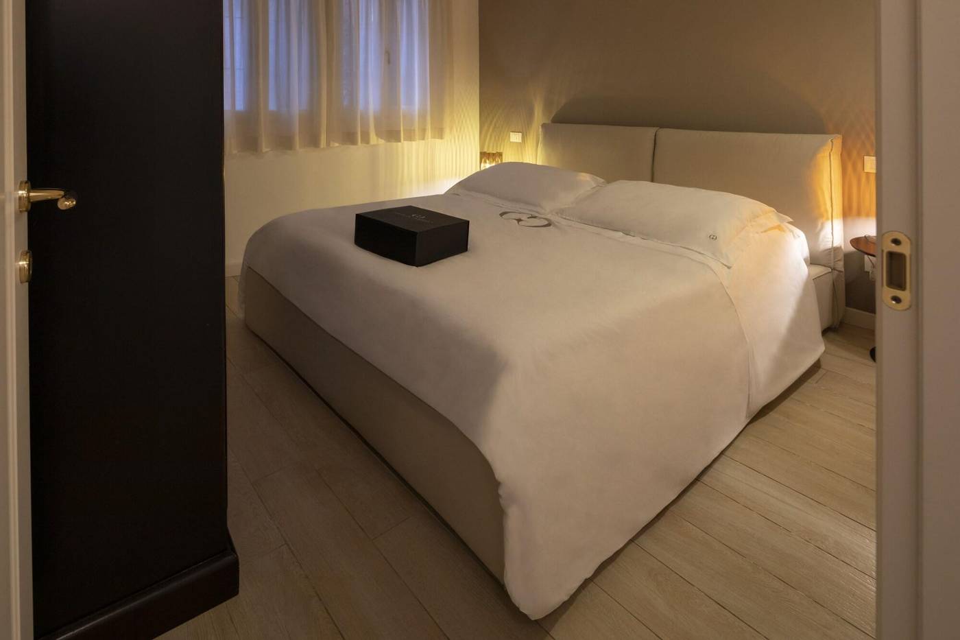 Corte-Di-Gabriela-Room-50