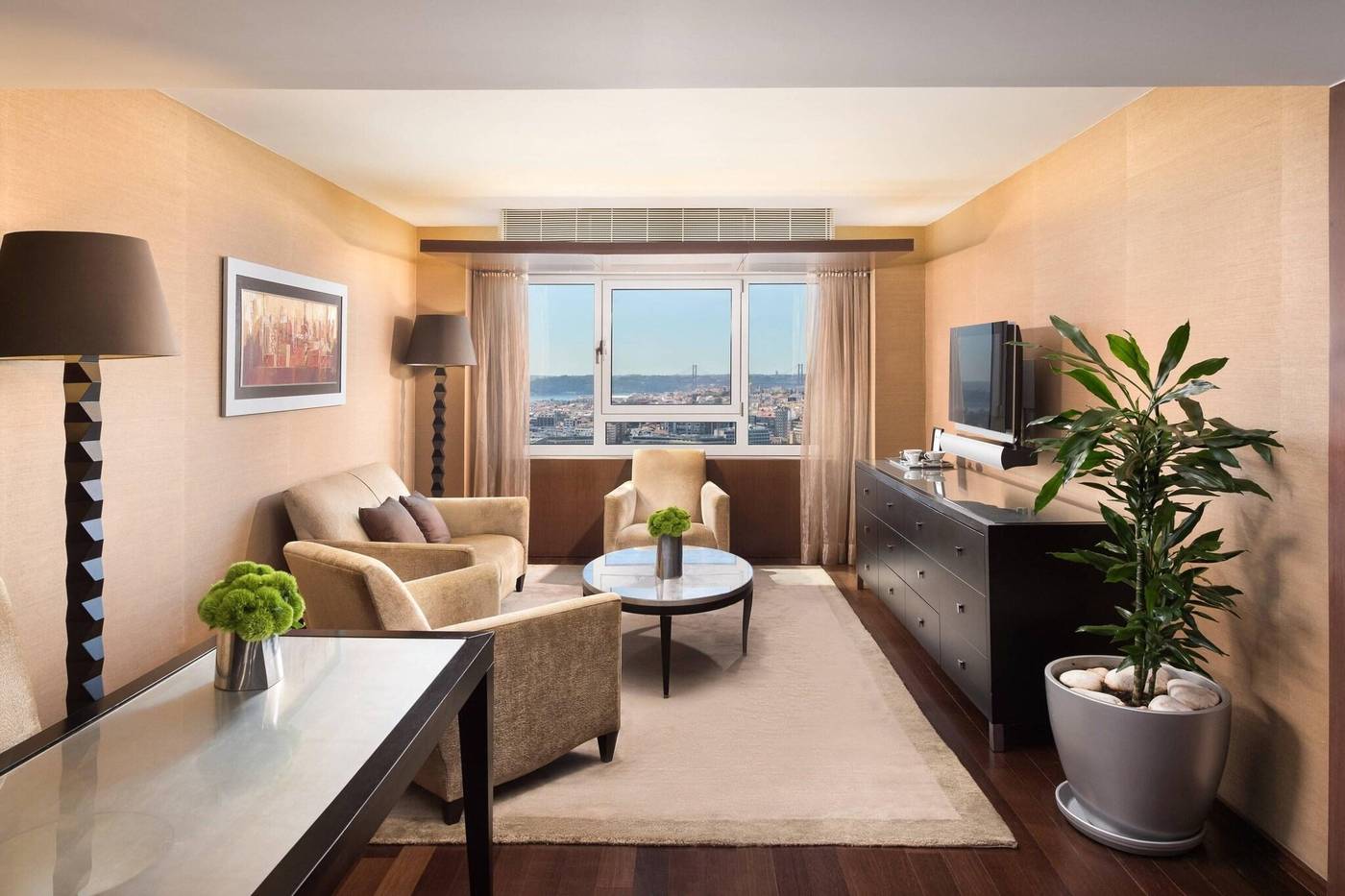 Sheraton-Lisboa-Hotel---Spa-Room-6