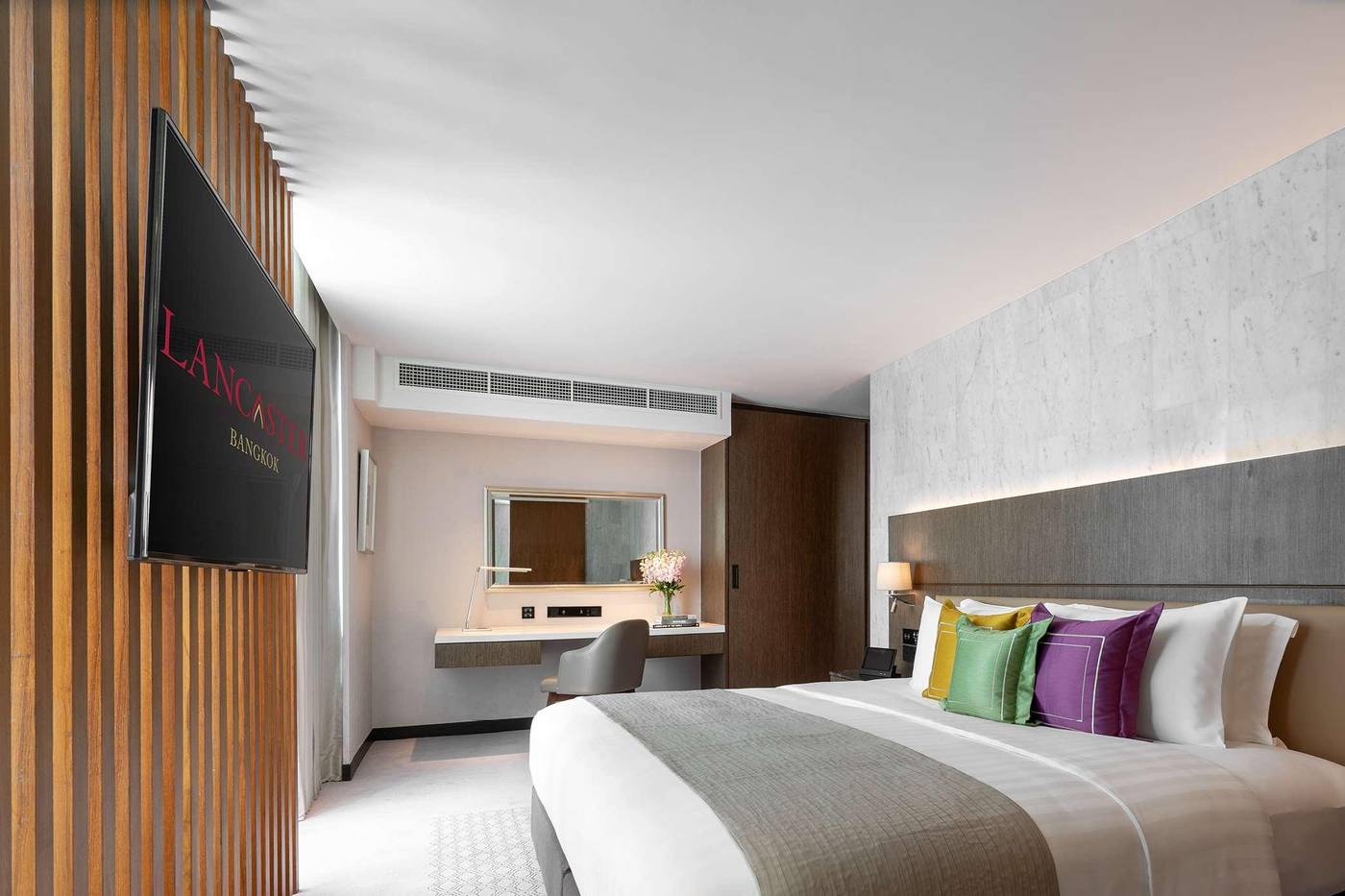 Lancaster-Bangkok-Room-35