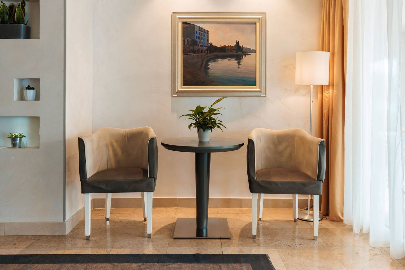 Hotel-Palma-Lobby-32