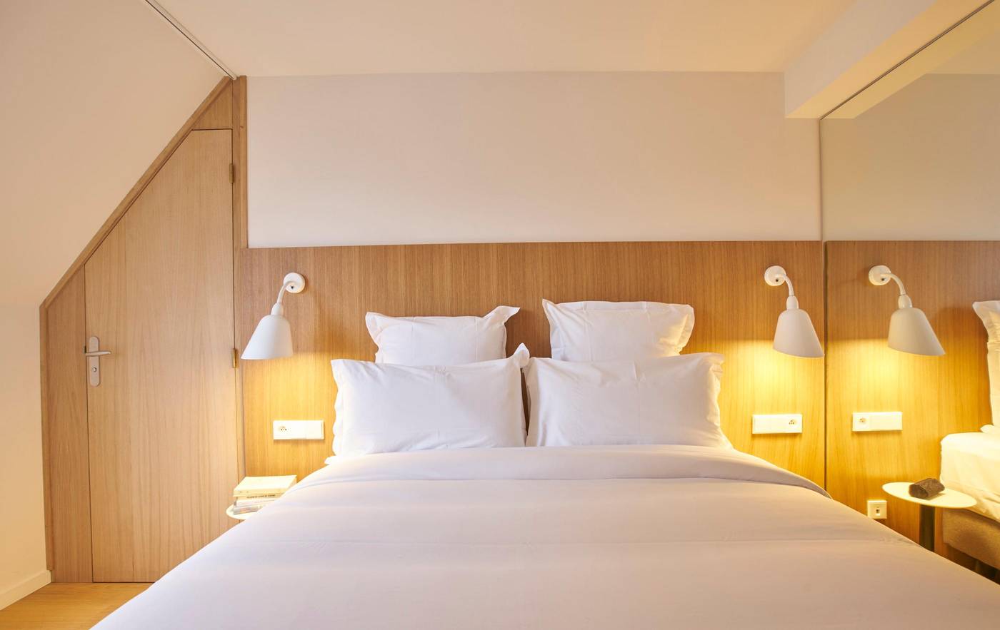 9hotel-Republique-Room-25