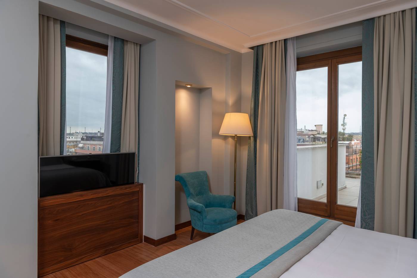 Bettoja-Hotel-Mediterraneo-Room-37