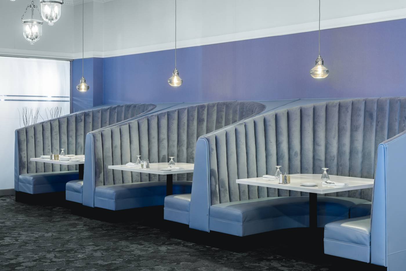 Executive-Plaza-Hotel-Conference-Centre-Coquitlam-BC-Restaurant-37