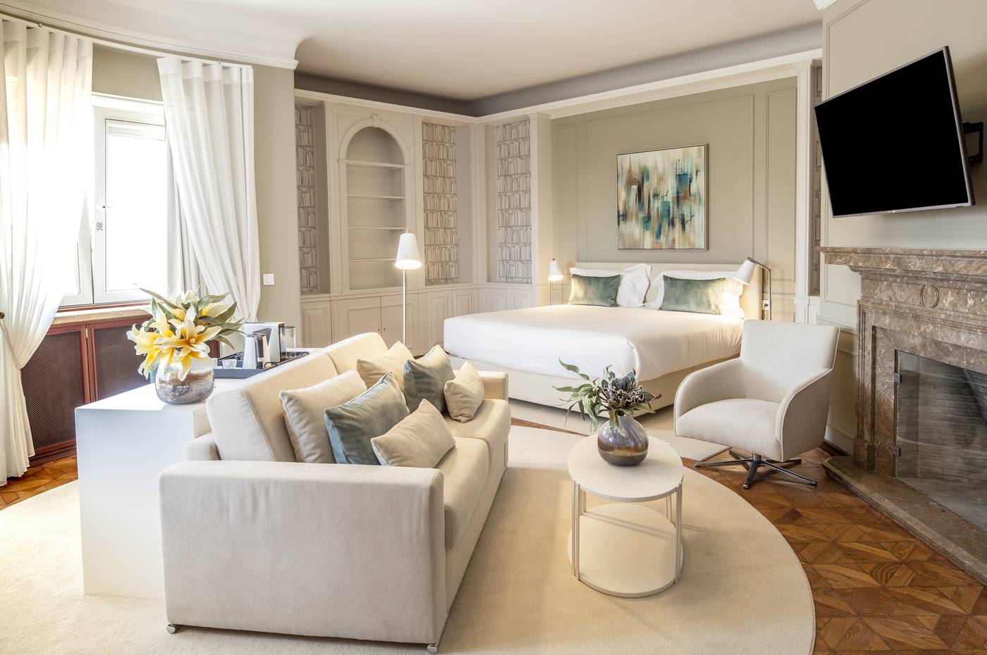 Luzeiros-Suites-Room-2