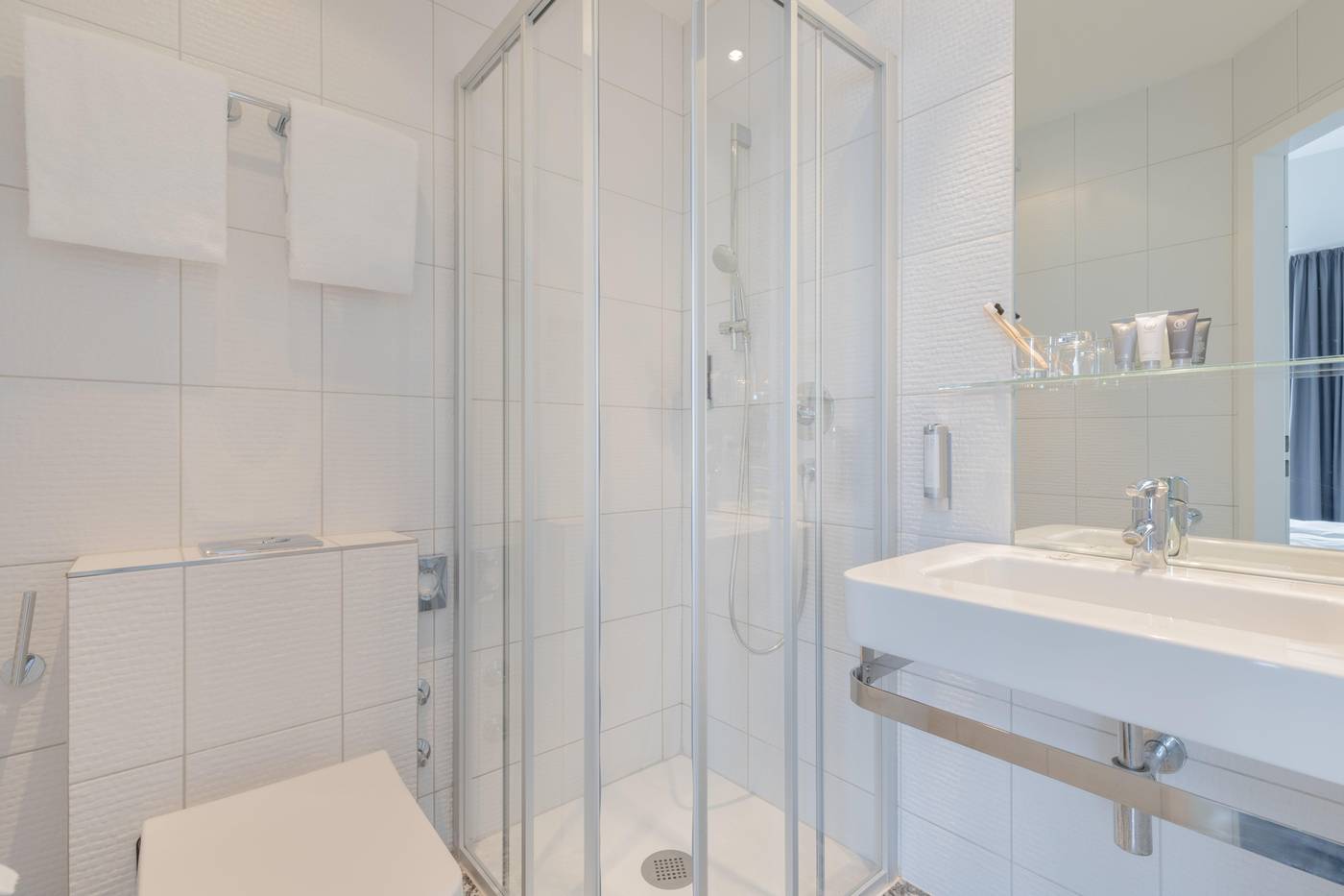 Select-Hotel-Berlin-Checkpoint-Charlie-Room-45