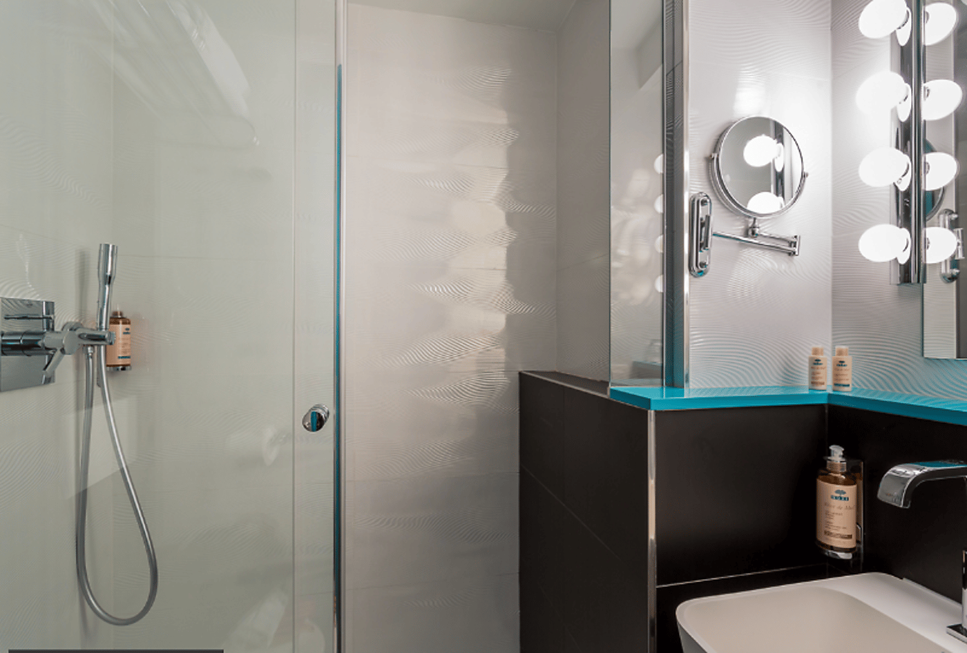 Hotel-La-Parizienne-General-view-29