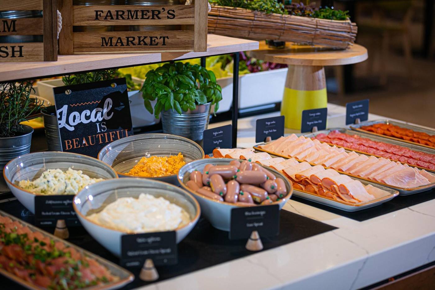 Danubius-Hotel-Helia-Restaurant-35