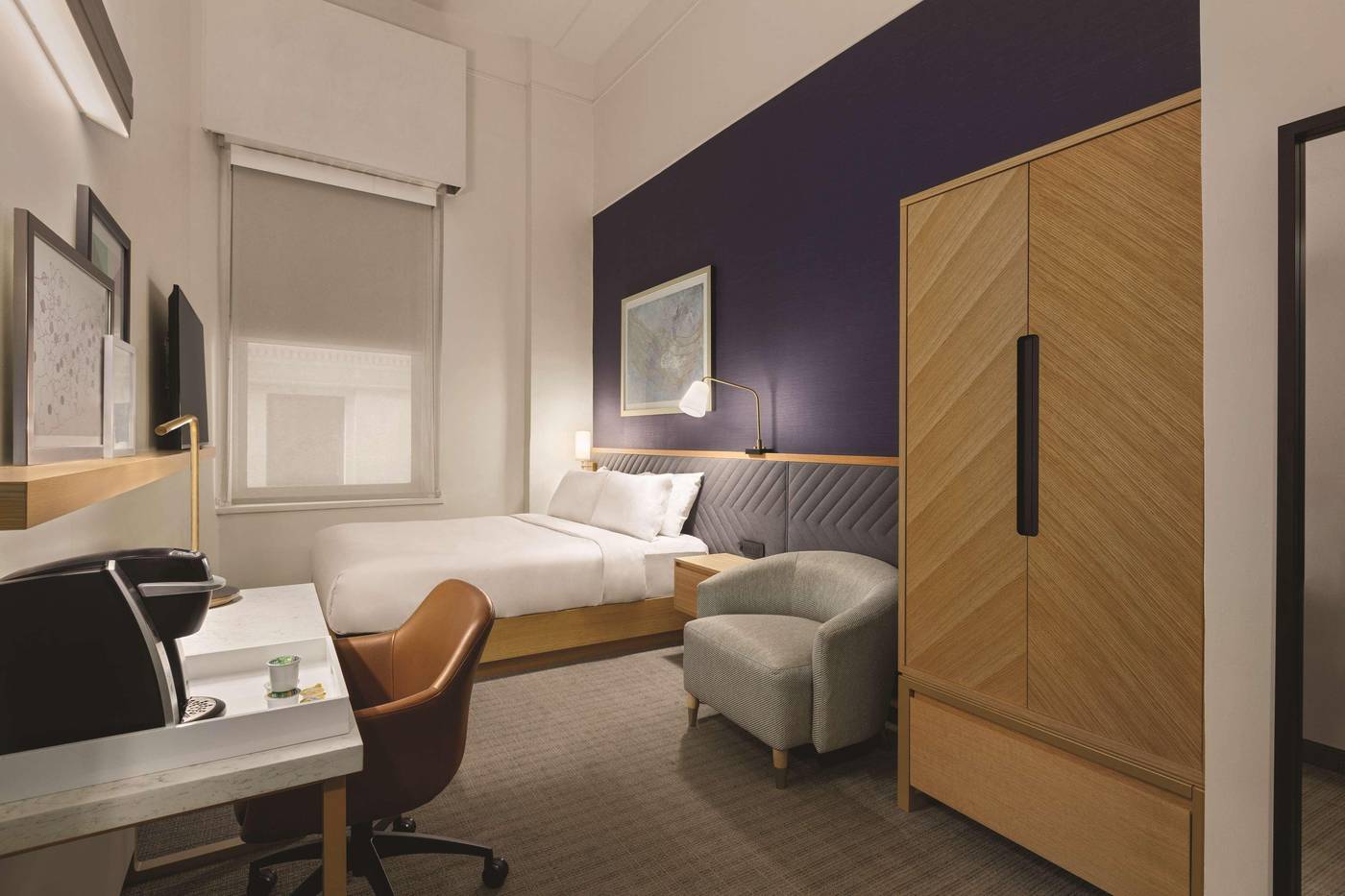 Radisson-Hotel-New-York-Wall-Street-Room-1