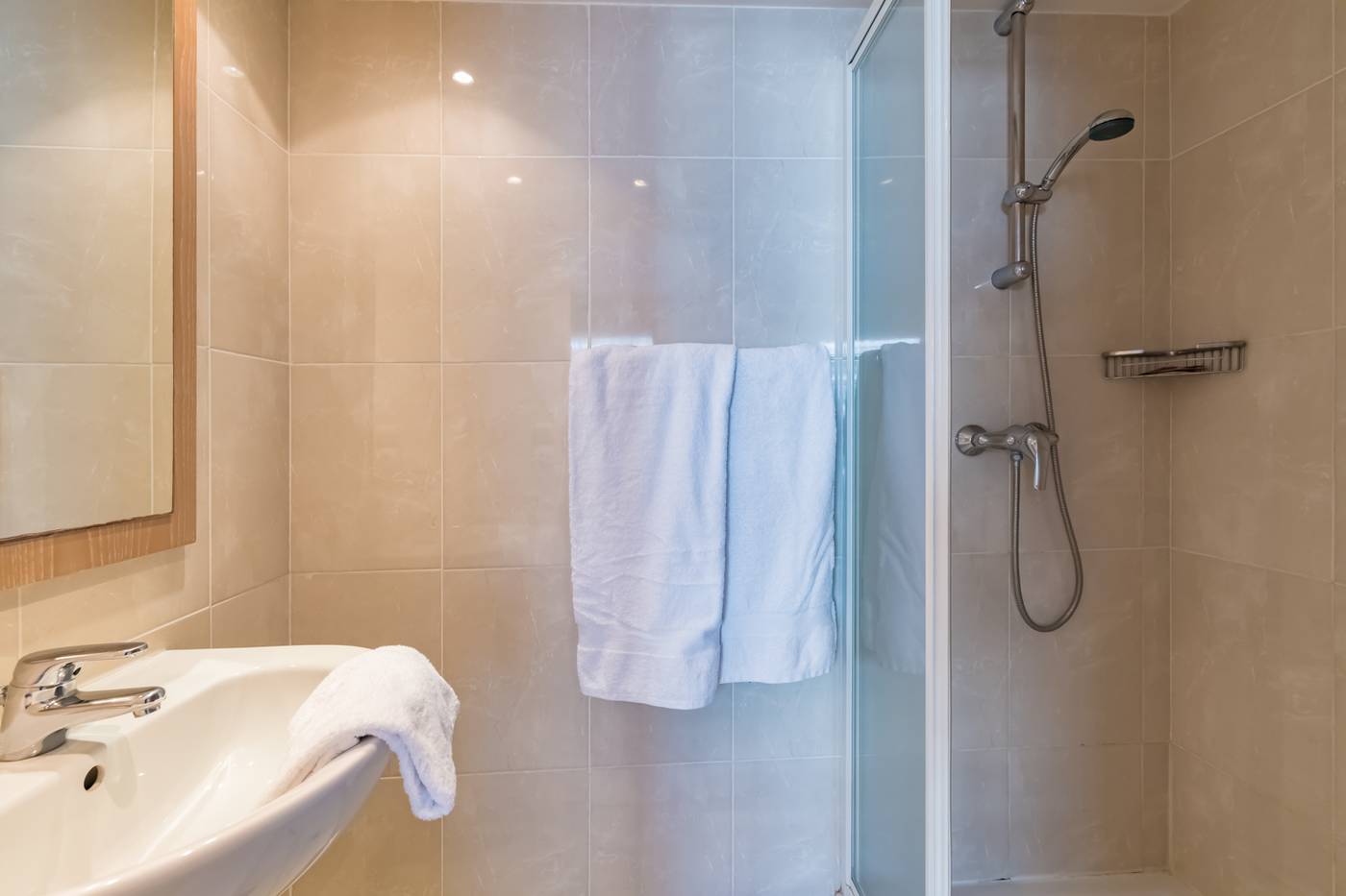 Residence-ExcelSuites-Room-39