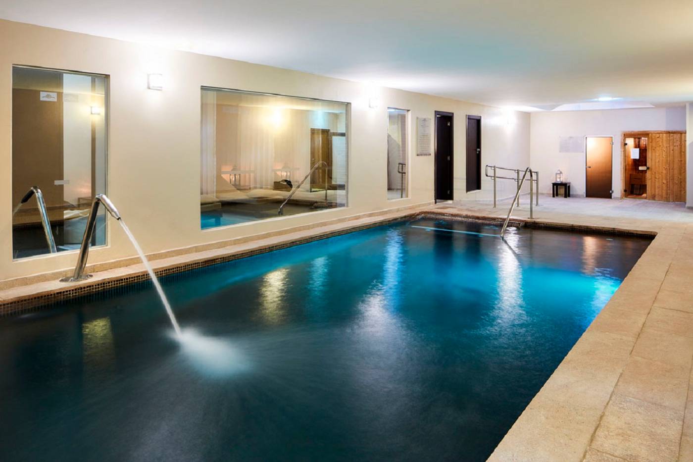 Santa-Eulalia-Hotel---Spa-Pool-49