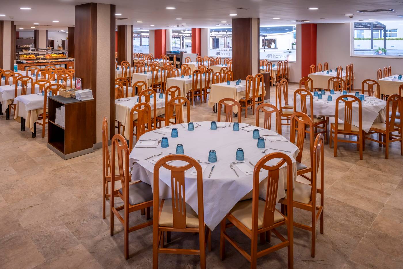 4R-Salou-Park-Resort-II-Restaurant-35