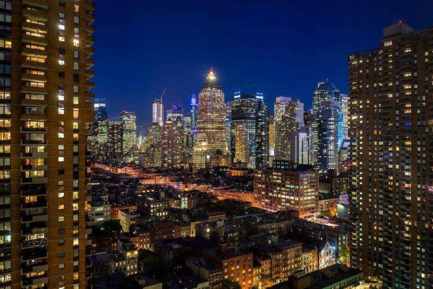 Yotel-New-York-Times-Square-Room-7