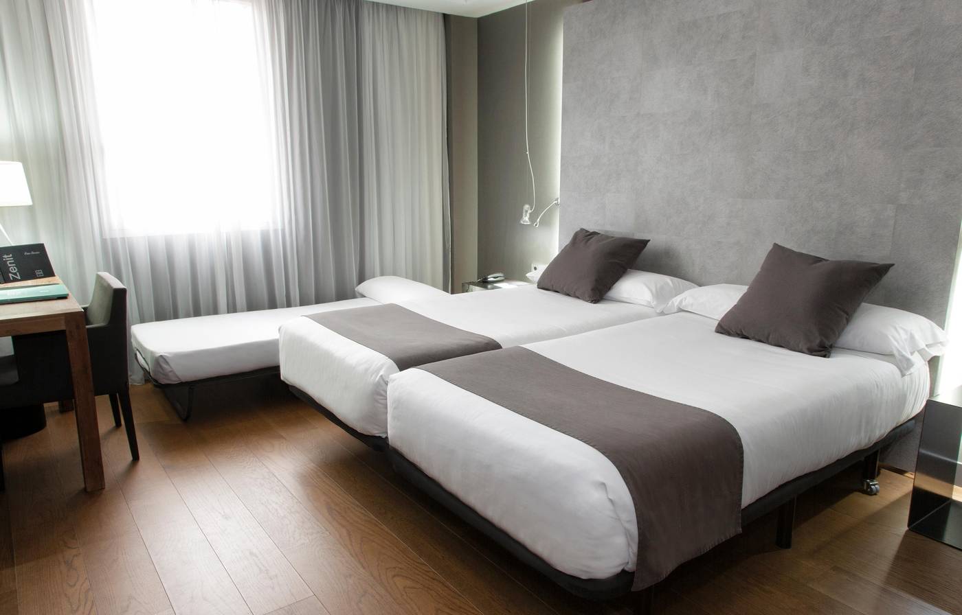 Zenit-Conde-de-Orgaz-Room-9