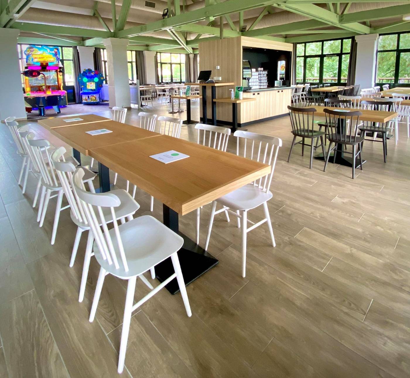 Campanile-Val-de-France-Ex-Kyriad-Disneyland-Restaurant-7