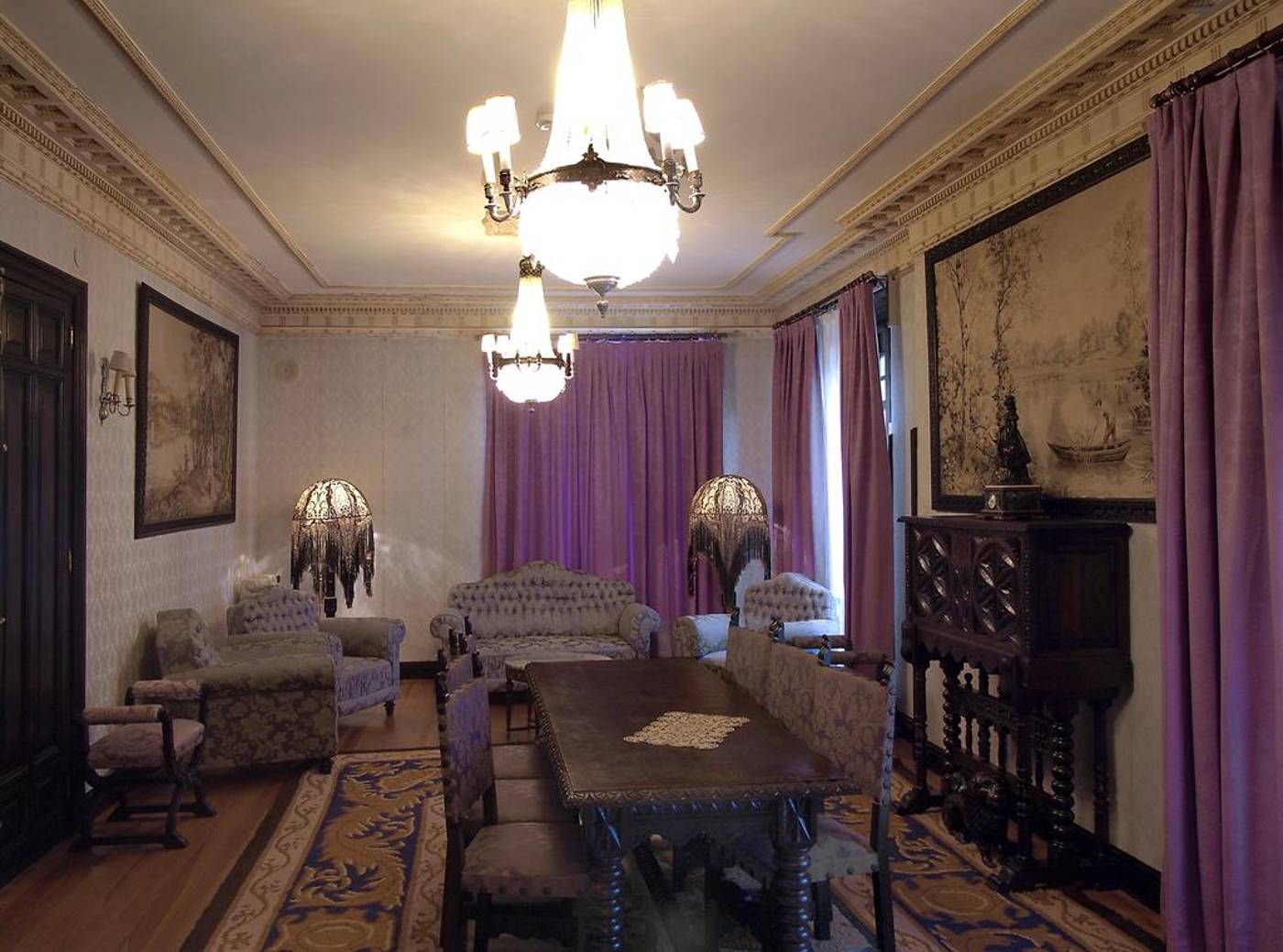 Palacio Arias-Spain-NAVIA-Lobby-3