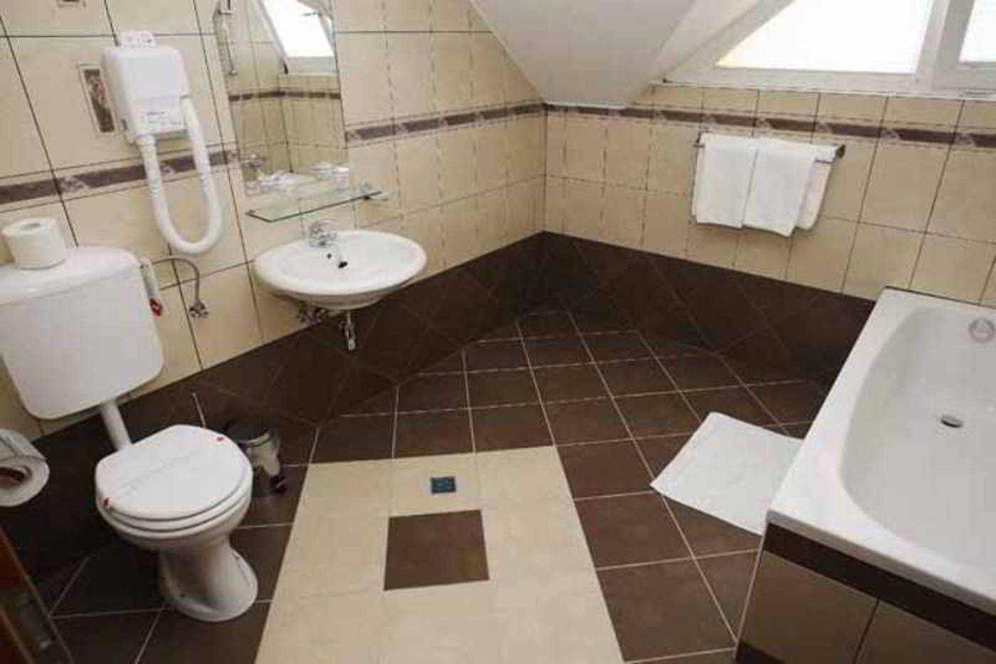 Penzion Kovac-Slovenia-RADOVLJICA-Room-4