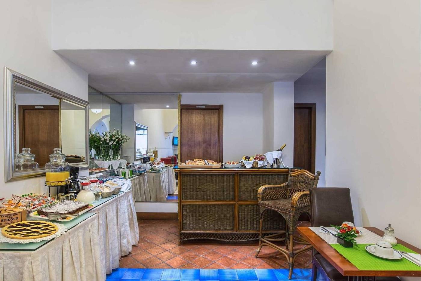 Hotel-Caracciolo-Restaurant-11