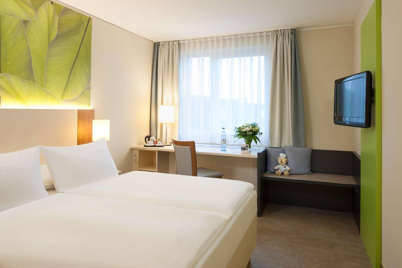 Essential-by-Dorint-Koeln-Junkersdorf-Room-15