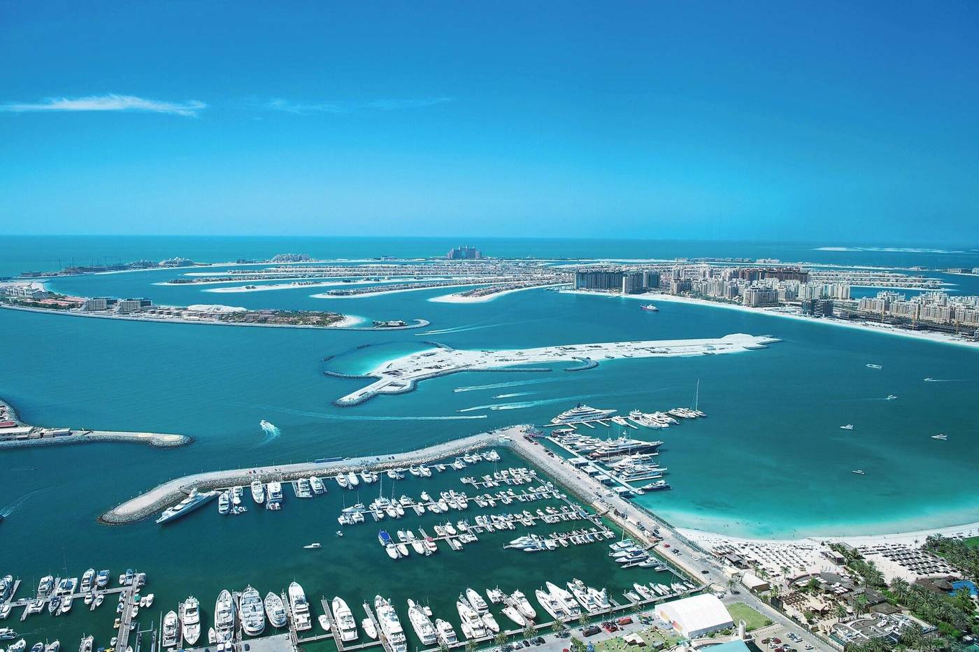 Dubai-Marriott-Harbour-Hotel---Suites-Room-56