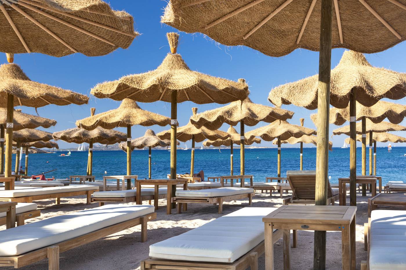 Grand-Hotel-Cannigione-Beach-50