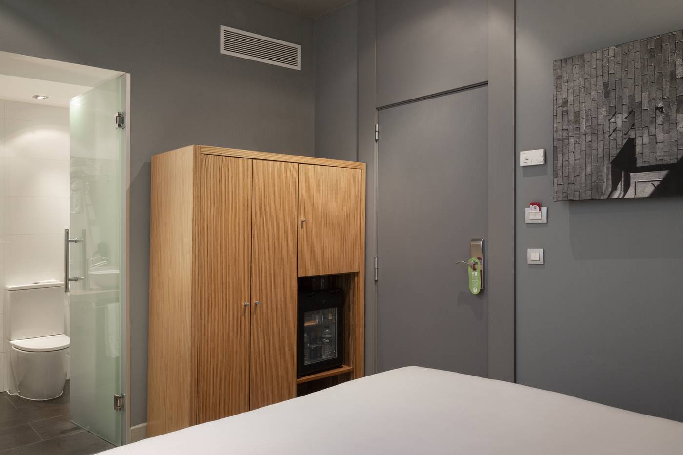 Petit-Palace-Tres-Cruces-Spain-Room-21