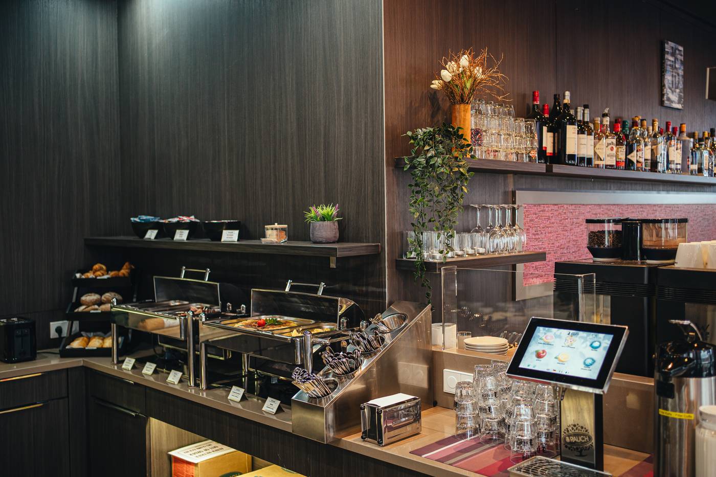 Two-Hotel-Berlin-by-Axel-Restaurant-59