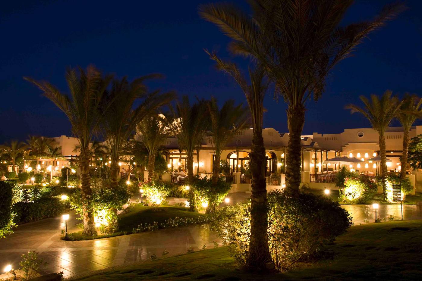 Jaz-Makadi-Star-Resort-and-Spa-Restaurant-13