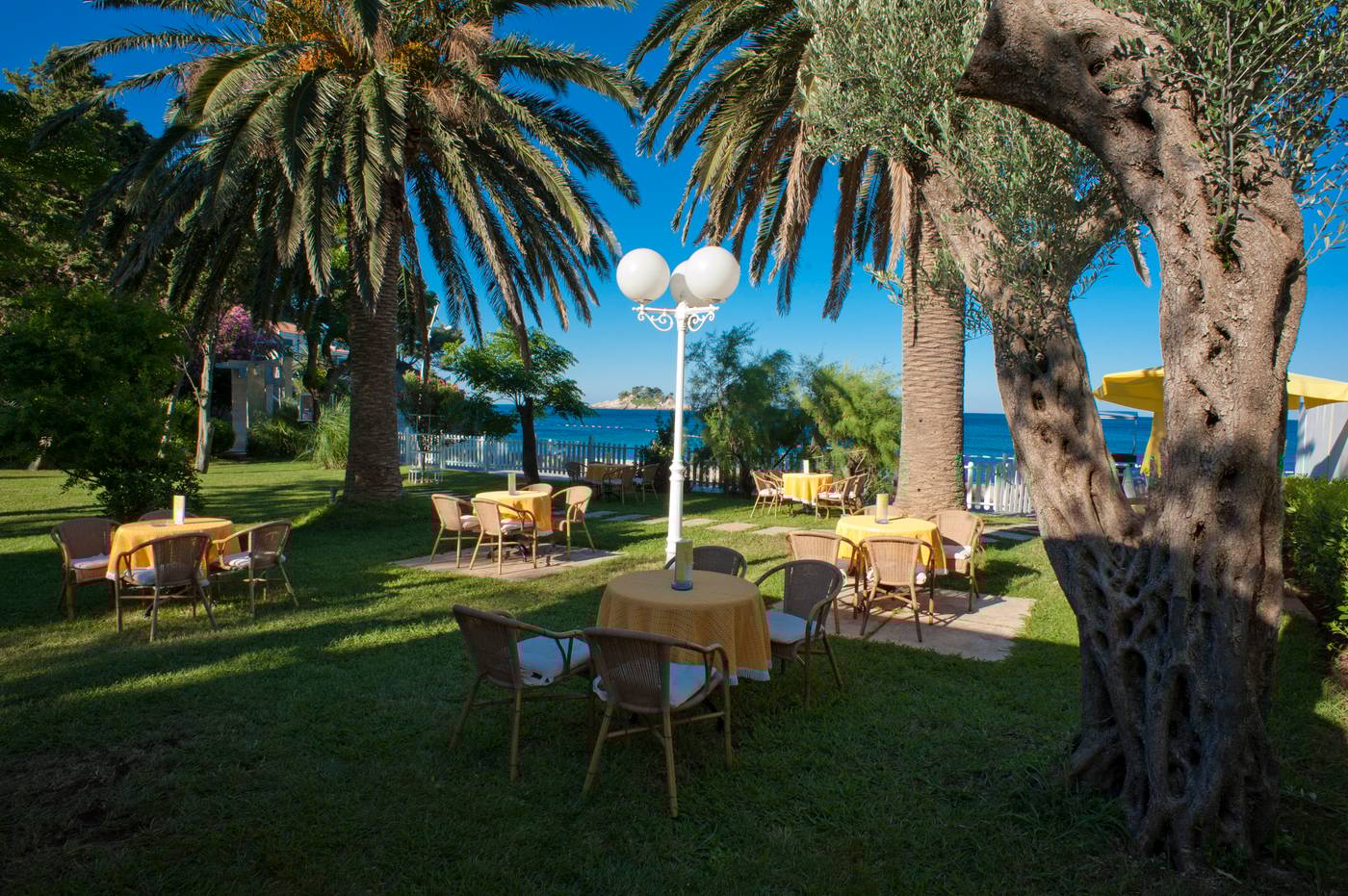 Hotel Rivijera-Montenegro-PETROVAC-General view-2