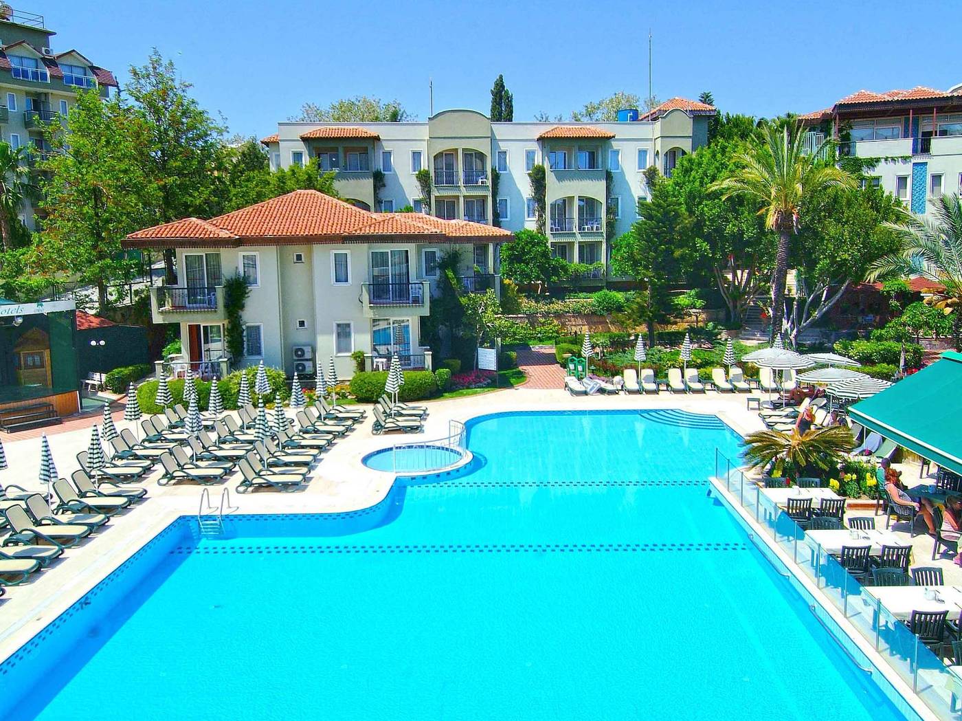 Gardenia-Beach-General-view-9