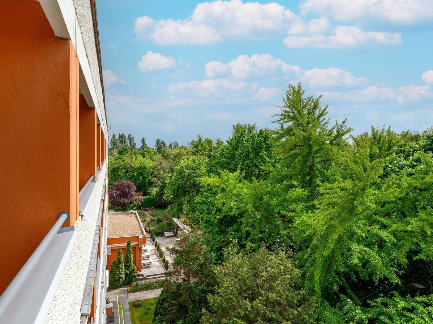 ibis-Budapest-Citysouth-General-view-2