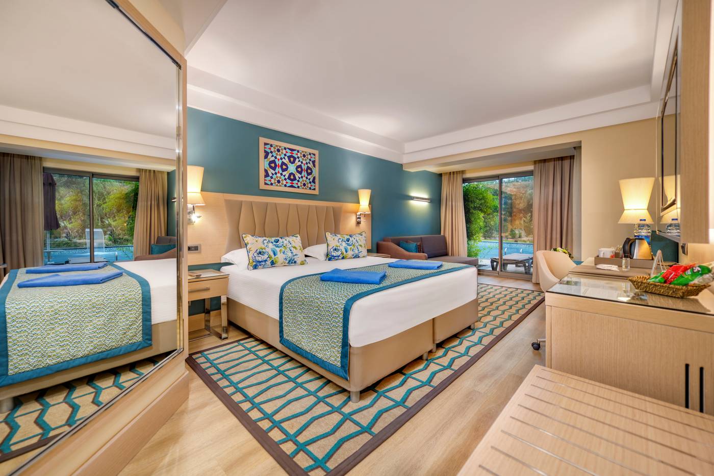 Club-Mega-Saray-Room-35