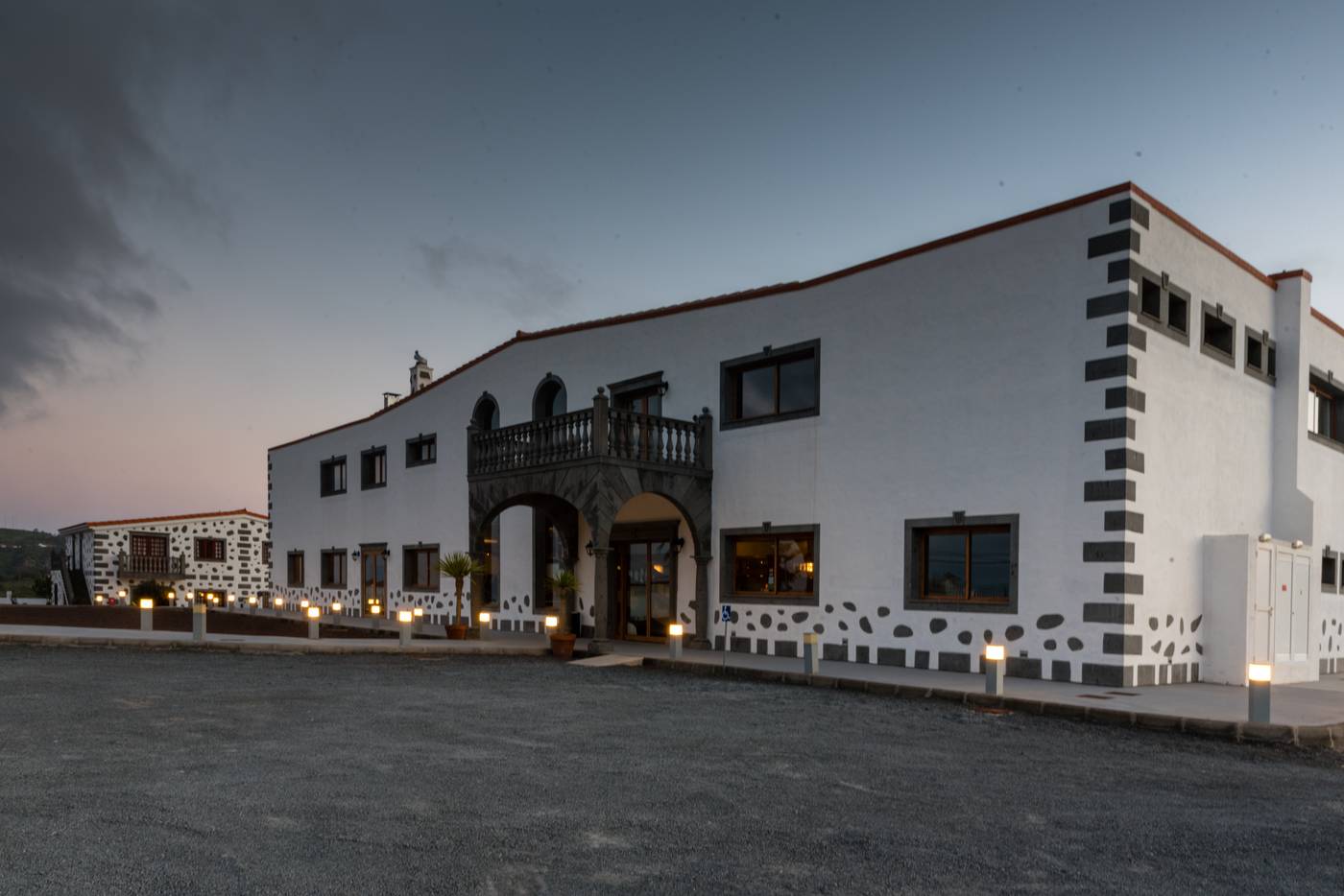 Melva-suite-hotel-General-view-12