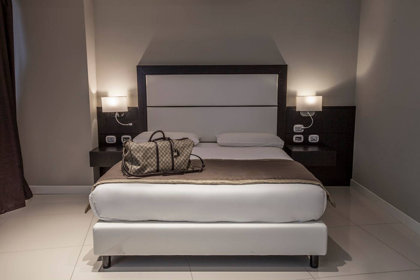 Marconi Hotel-Italy-RENDE-Room-5